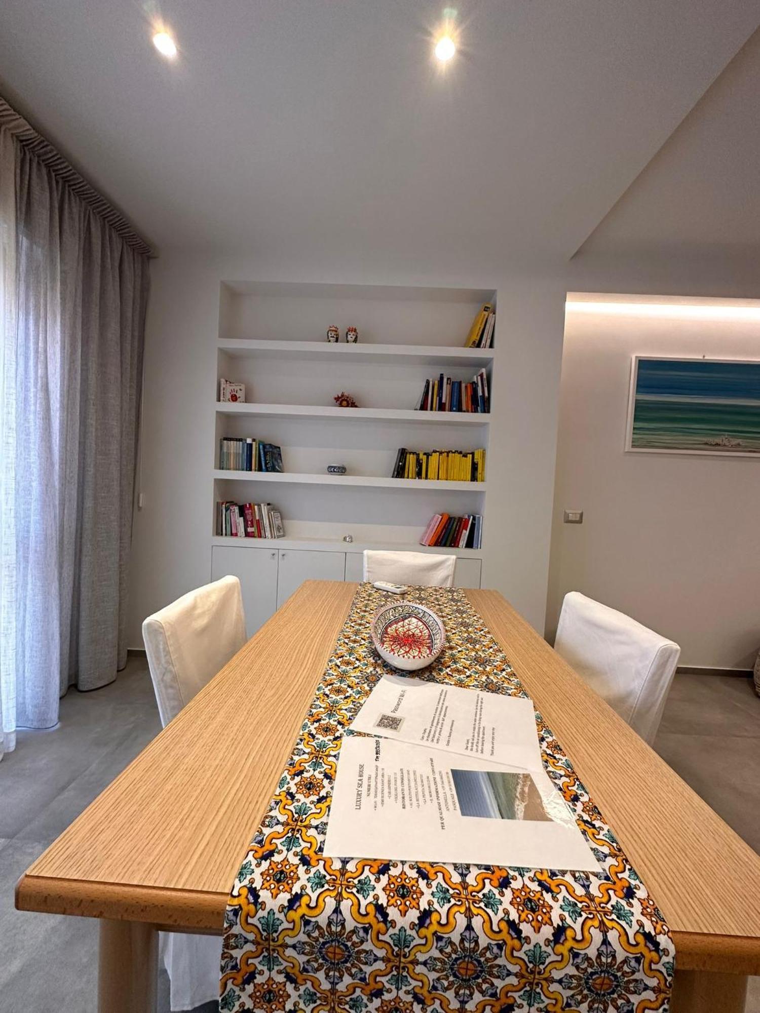 Apartamento Luxury Sea House Trapani Exterior foto