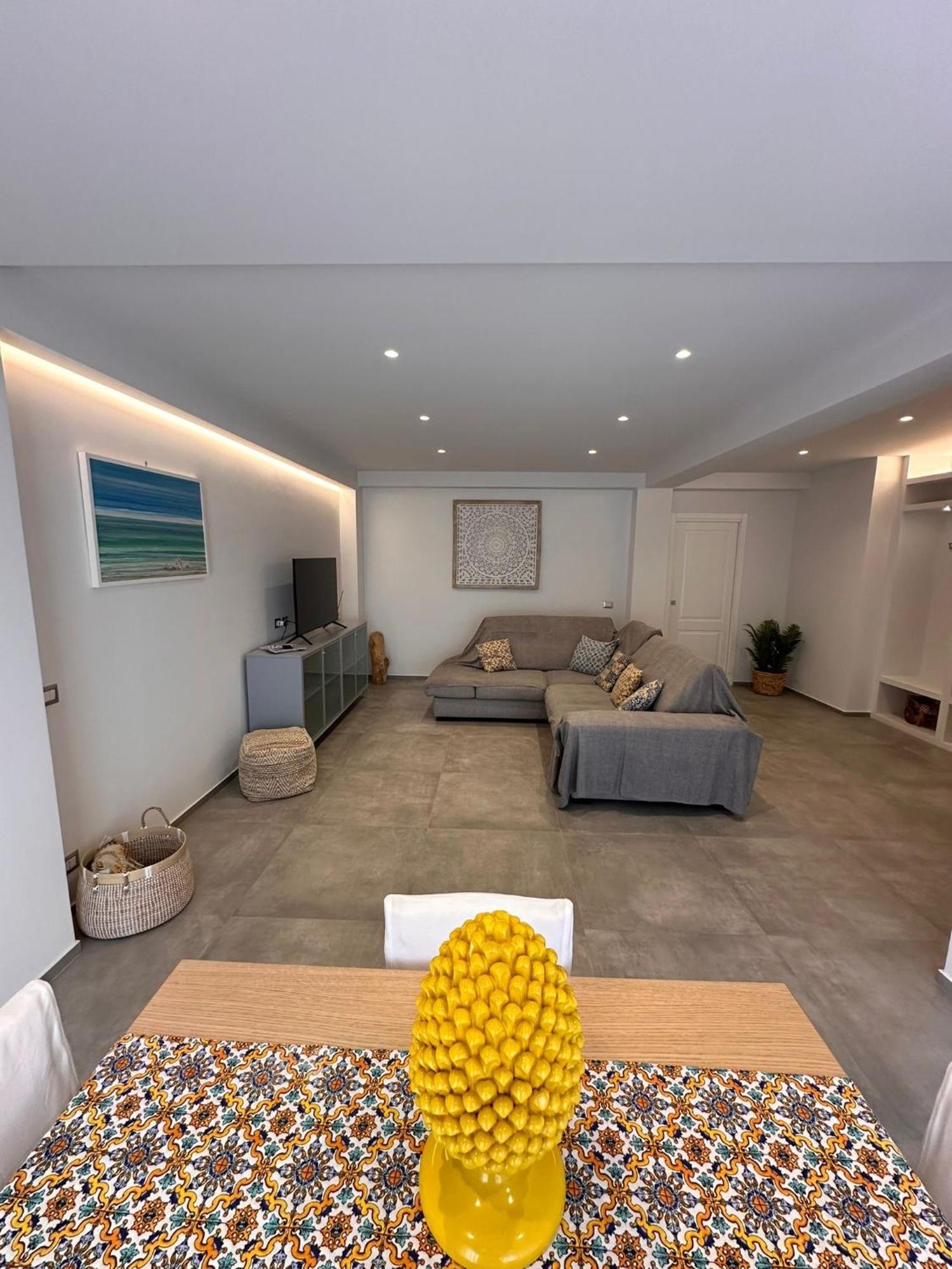 Apartamento Luxury Sea House Trapani Exterior foto