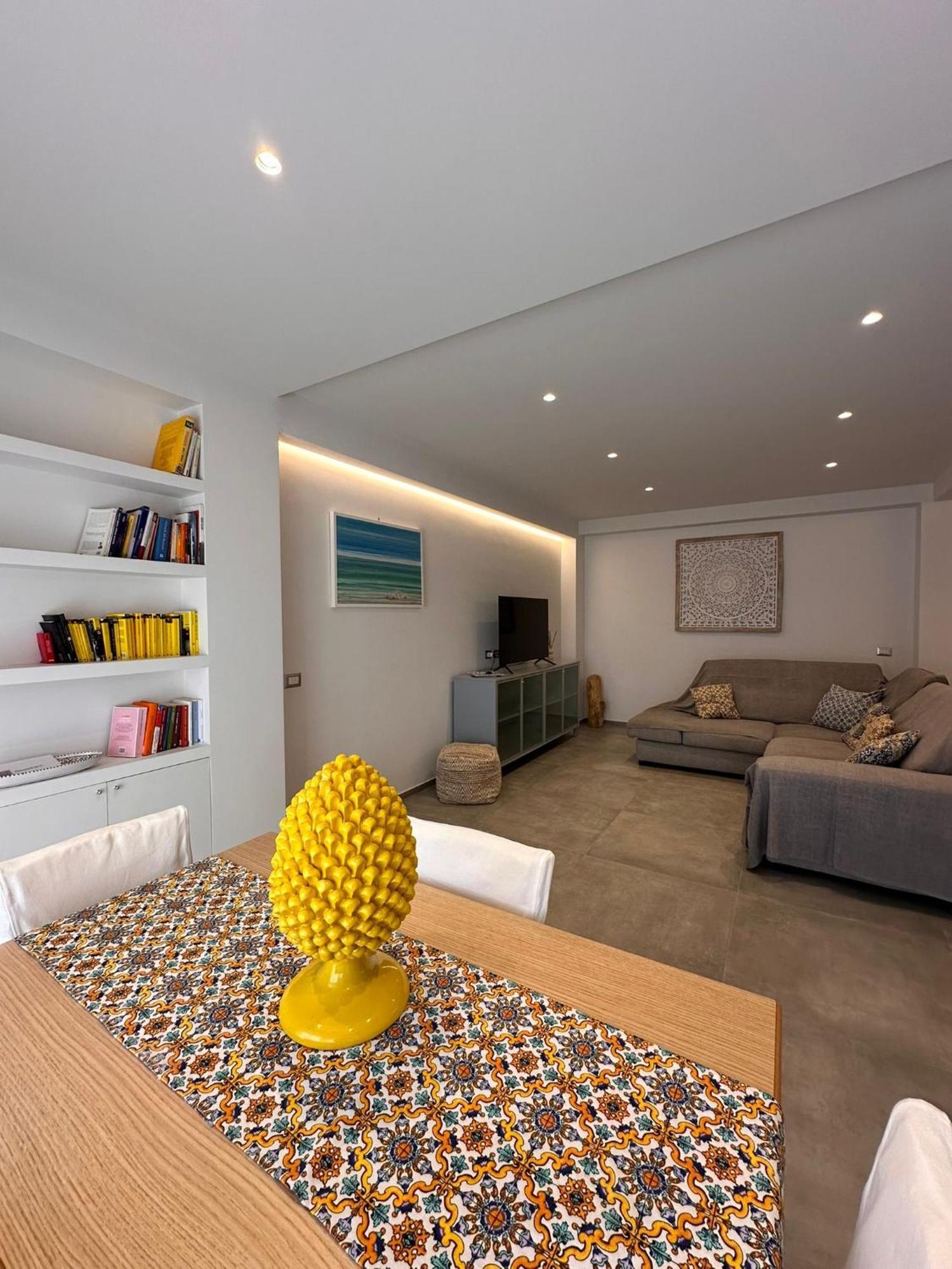Apartamento Luxury Sea House Trapani Exterior foto